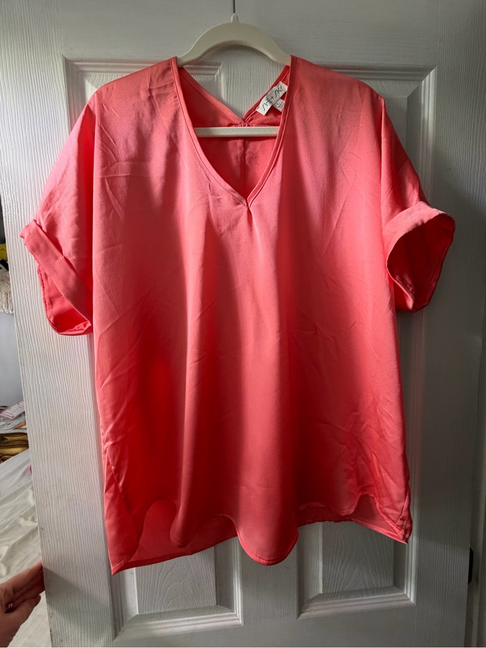 She + Sky Coral V-Neck Short Sleeve Tunic Large